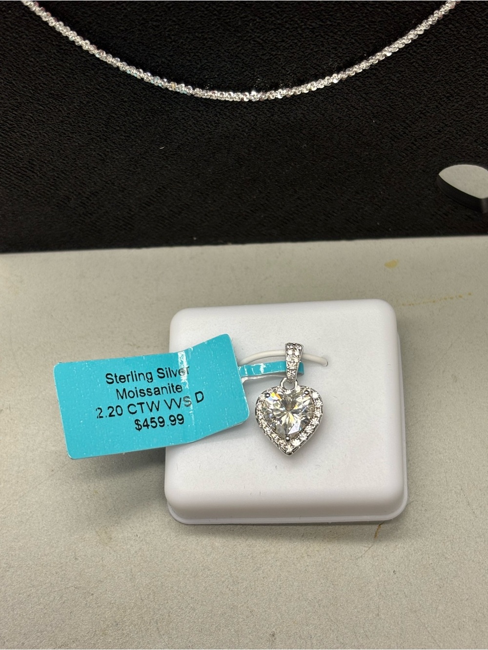 Sterling Silver moissanite 2.20 ctw vvs d Heart Halo Pendant Necklace Kay Jewels - Picture 3 of 3